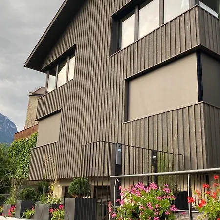 Casa Sciliar Centro Paese Pink
